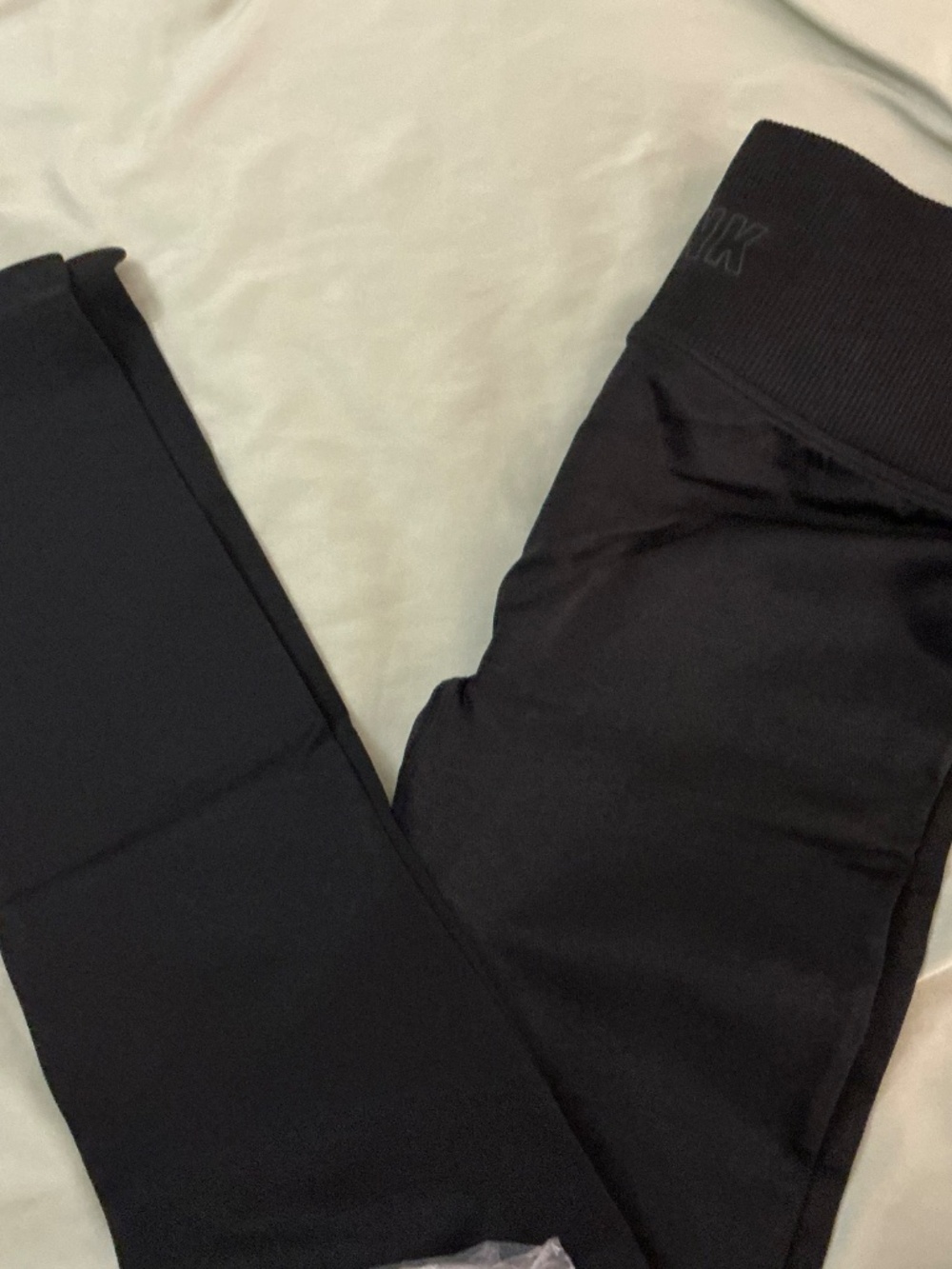 Victoria’s Secret PINK black seamless leggings, lot of 3 - Picture 4 of 9